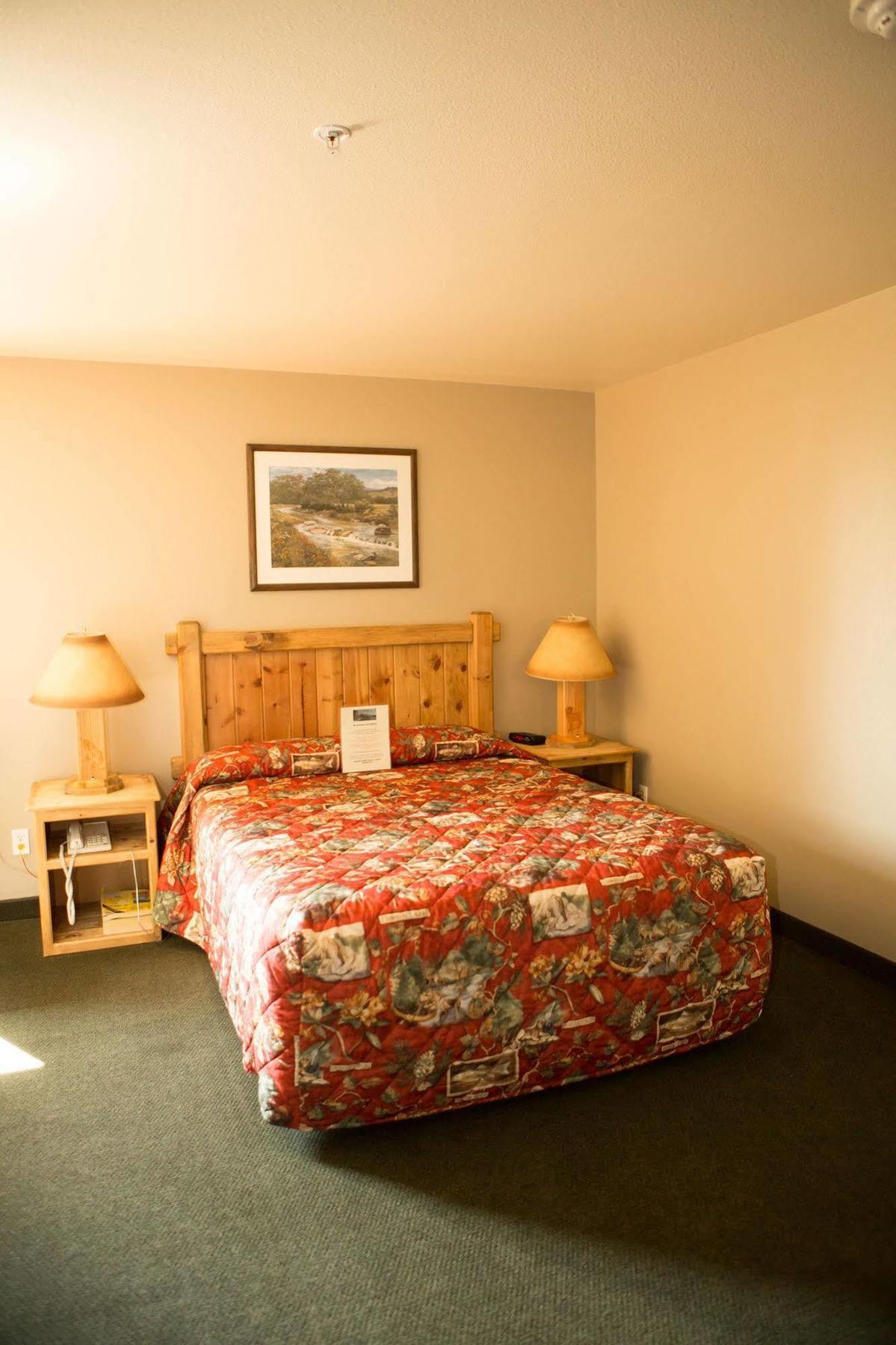 Boulder Creek Inn Donnelly Εξωτερικό φωτογραφία